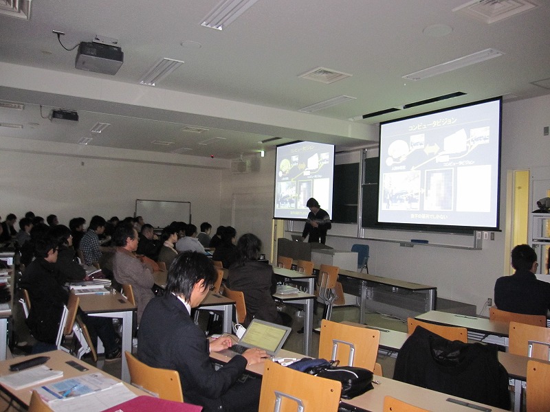 長原准教授の講演の様子